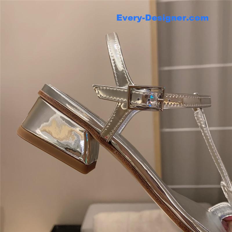 Roger vivier square buckle sandals