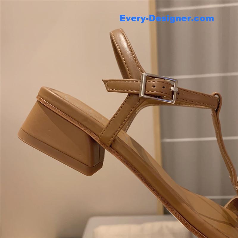 Roger vivier square buckle sandals