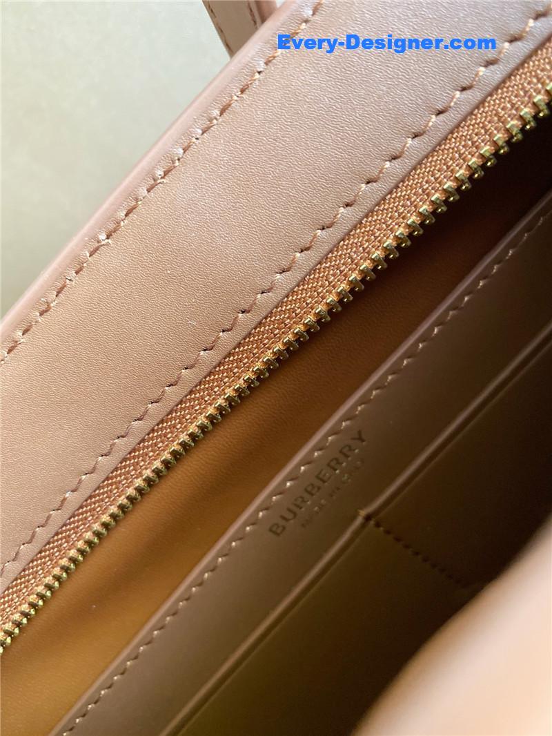 Bv*b*rry hobo shoulder bag