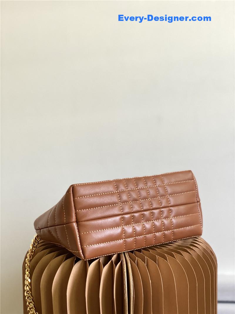 Bv*b*rry lola rose bag