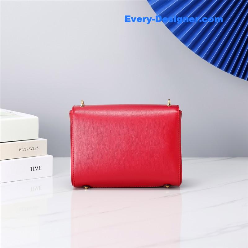 Va1e*ntin0 garavani stud sign shoulder bag