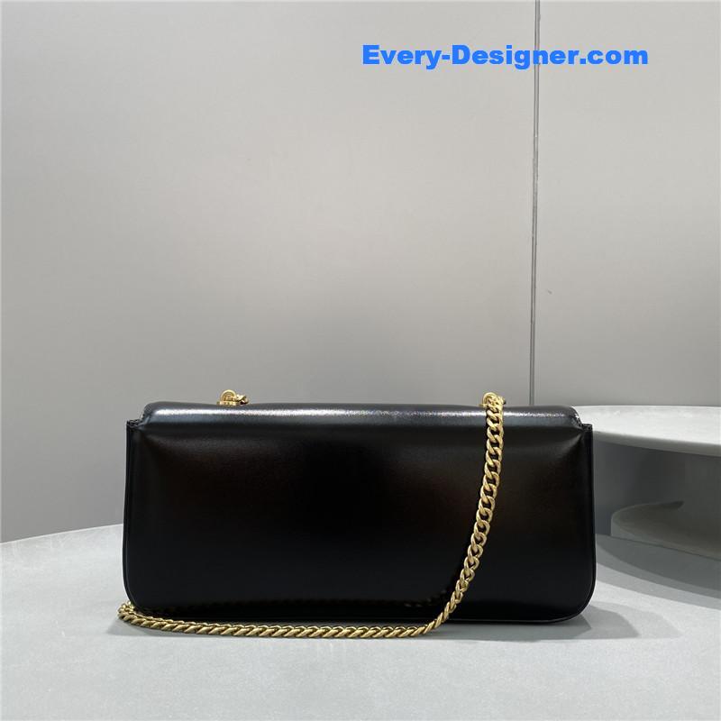Ce1i*e triomphe chain shoulder bag