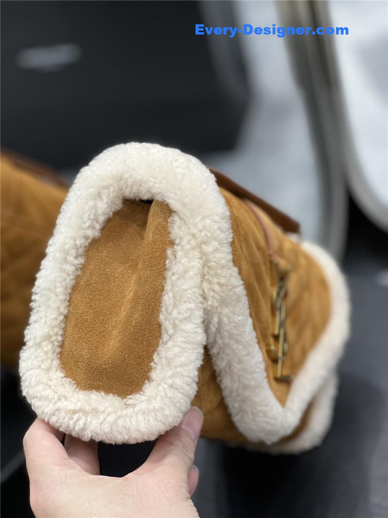 Y51 wool suede envelope bag