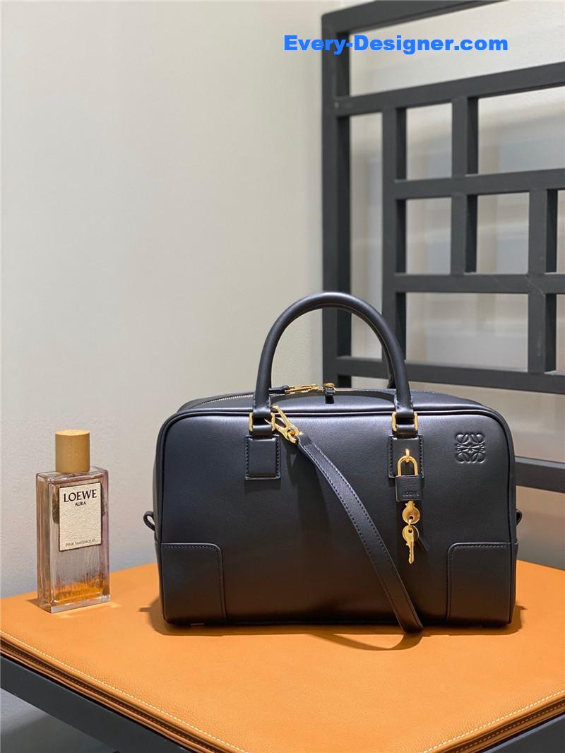 loewe amazona 28 bag