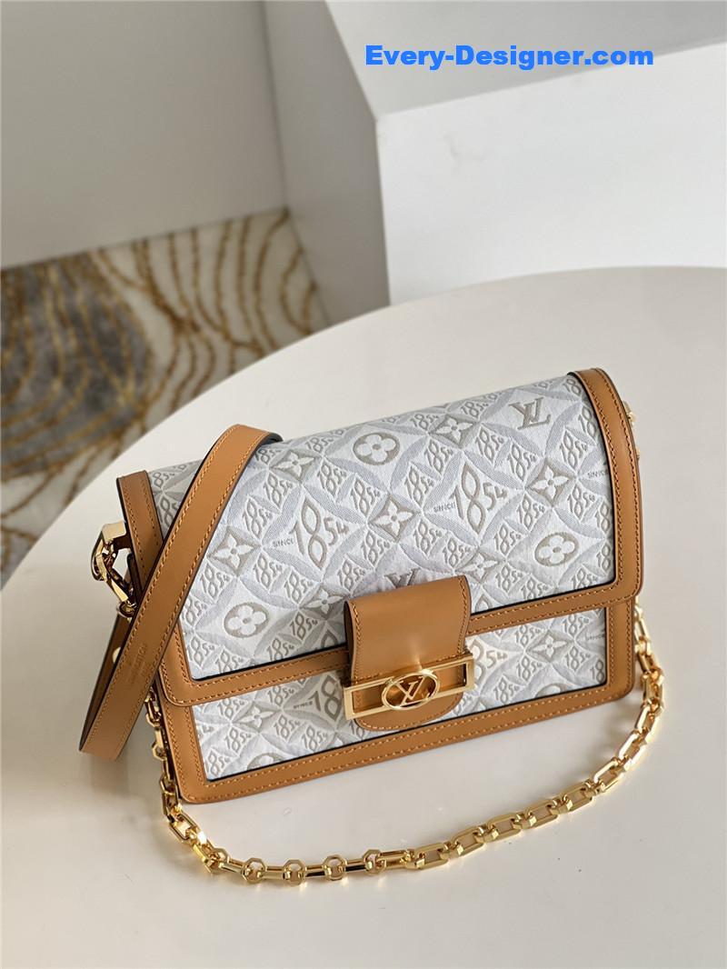 l0vis Vvtt0n lv dauphine mm white monogram canvas bag