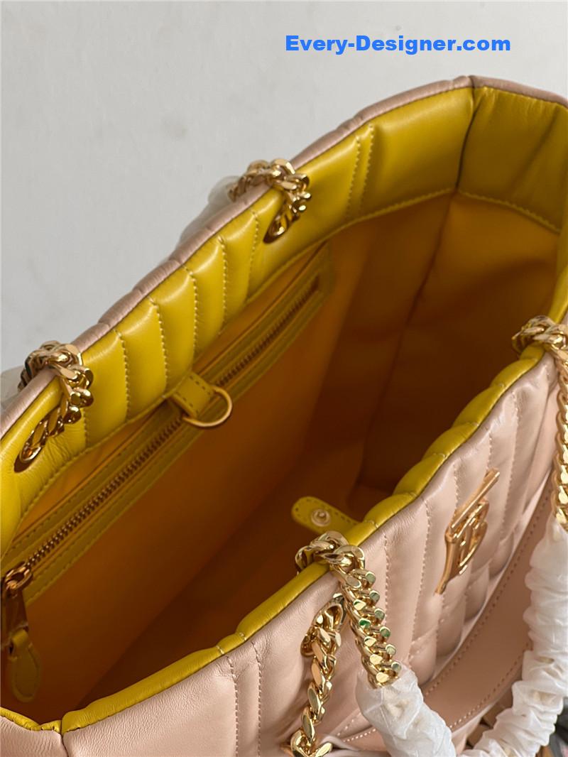 Bv*b*rry shopping bag