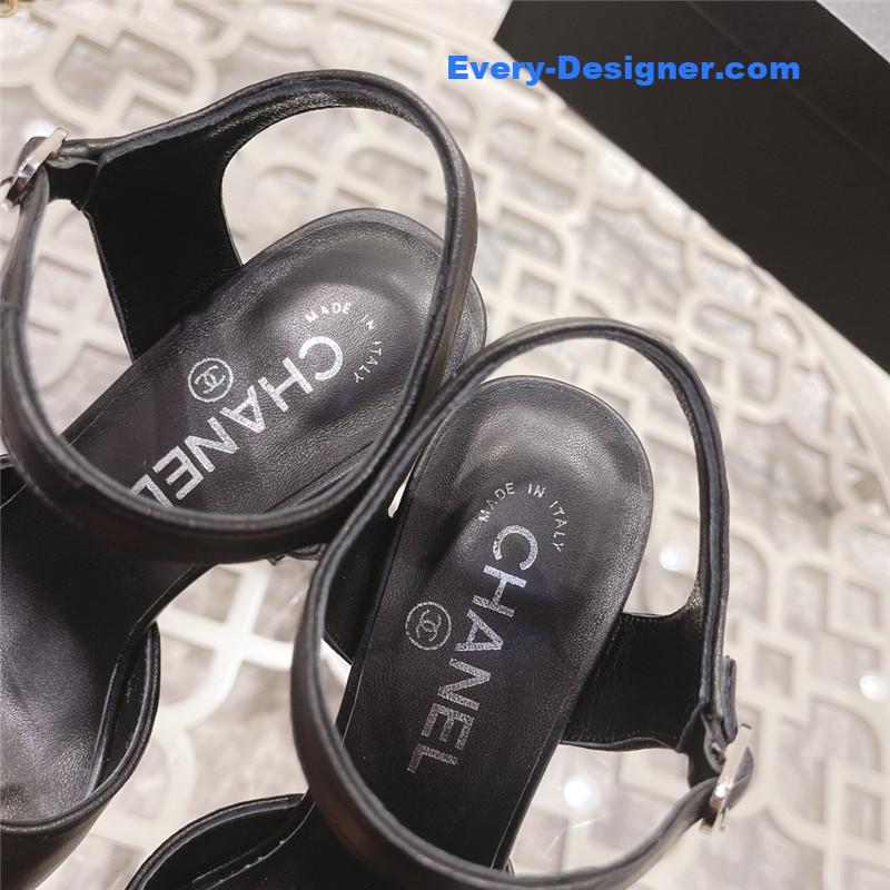 CC classic chunky heels