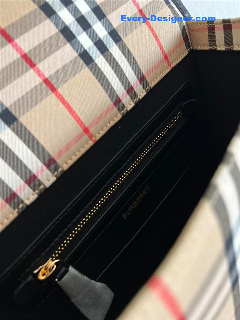 Bv*b*rry check backpack