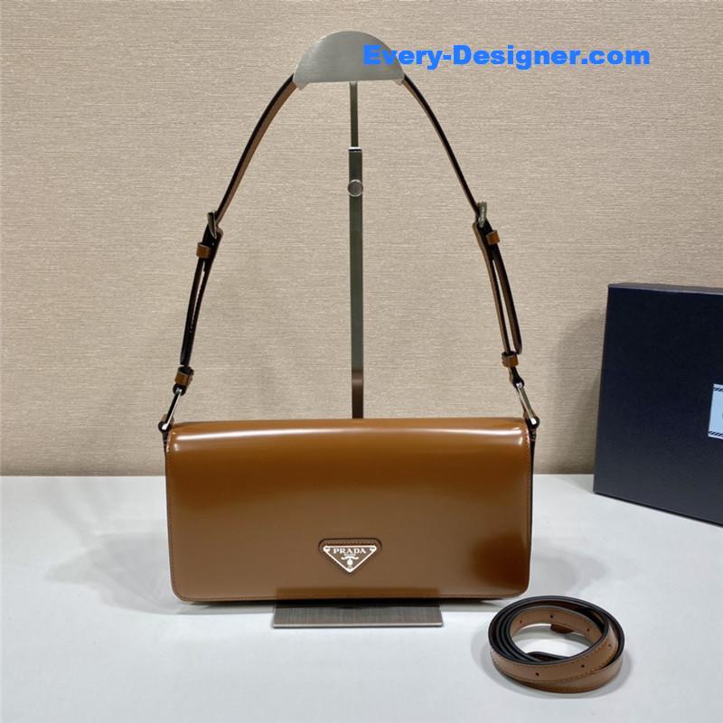 Pra*a brown brushed leather femme bag