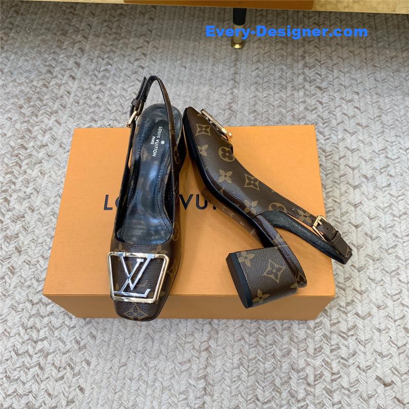 l0vis Vvtt0n lv classic chunky heel sandals