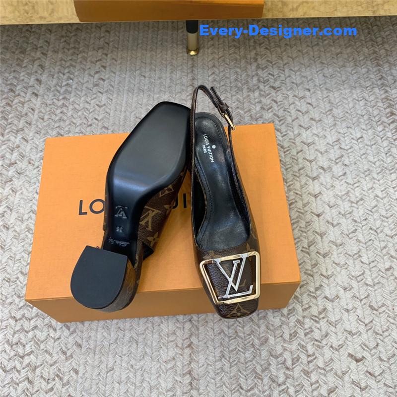 l0vis Vvtt0n lv classic chunky heel sandals