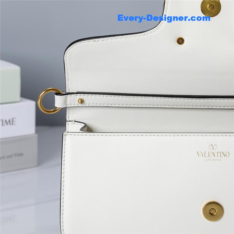 Va1e*ntin0 vlogo signature shoulder bag