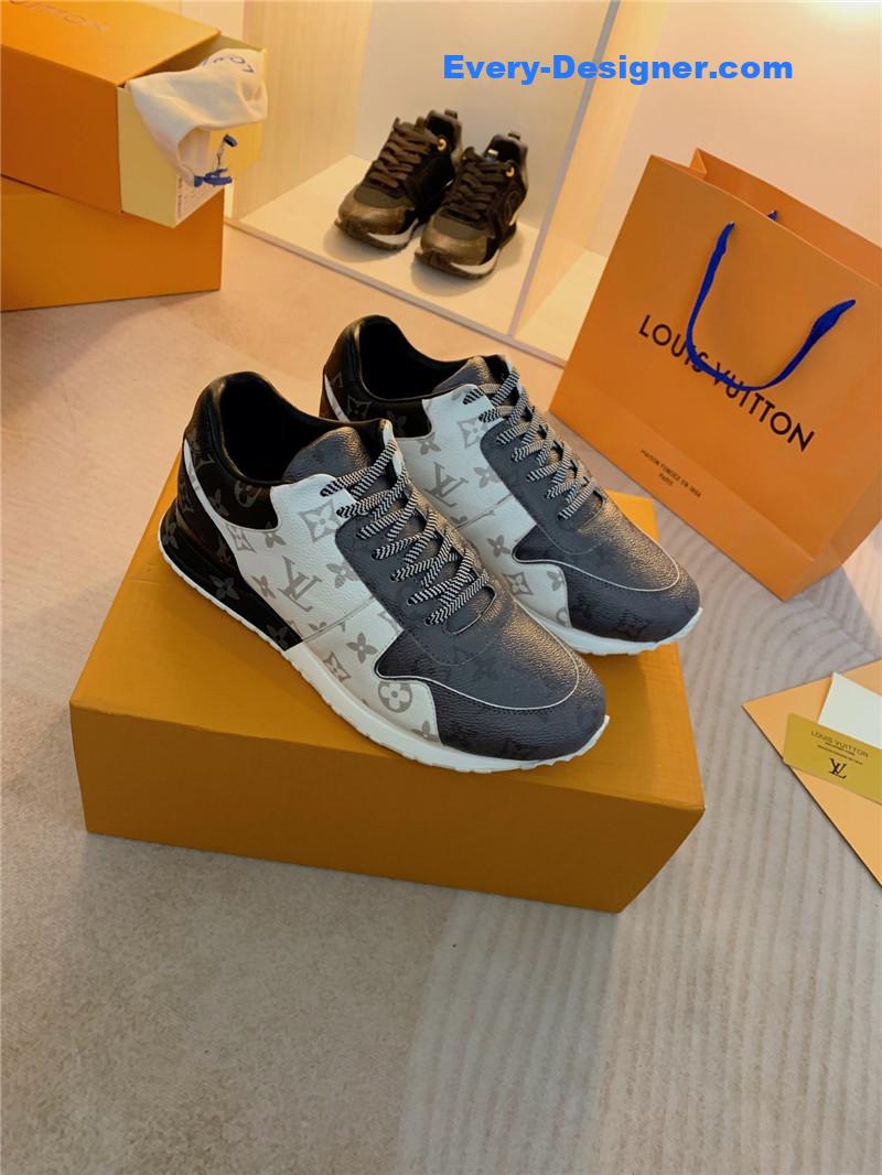 l0vis Vvtt0n lv run away sneakers