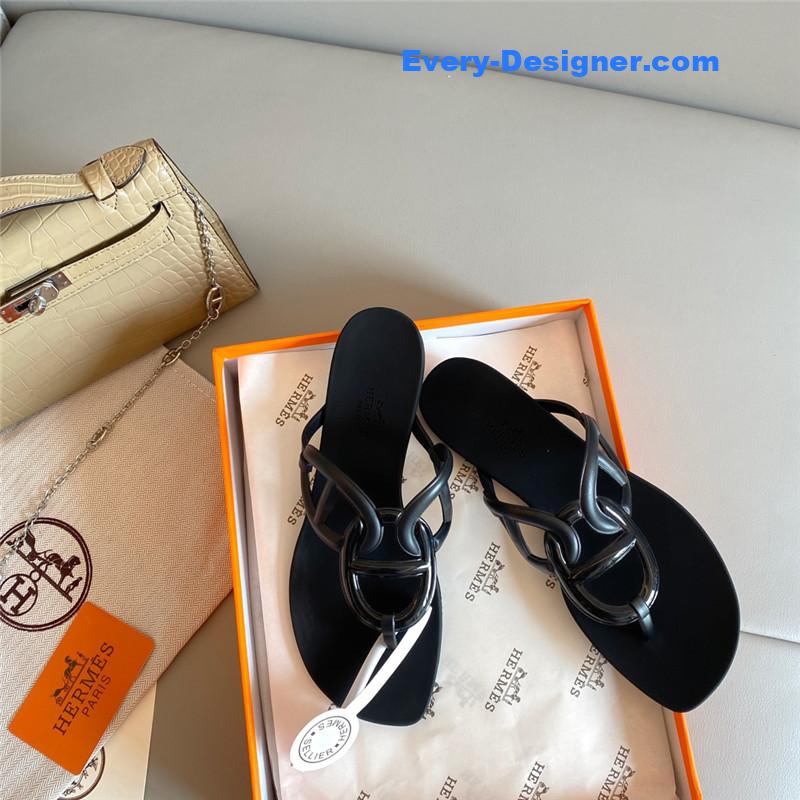 H**me5 new pig nose chain flip flops