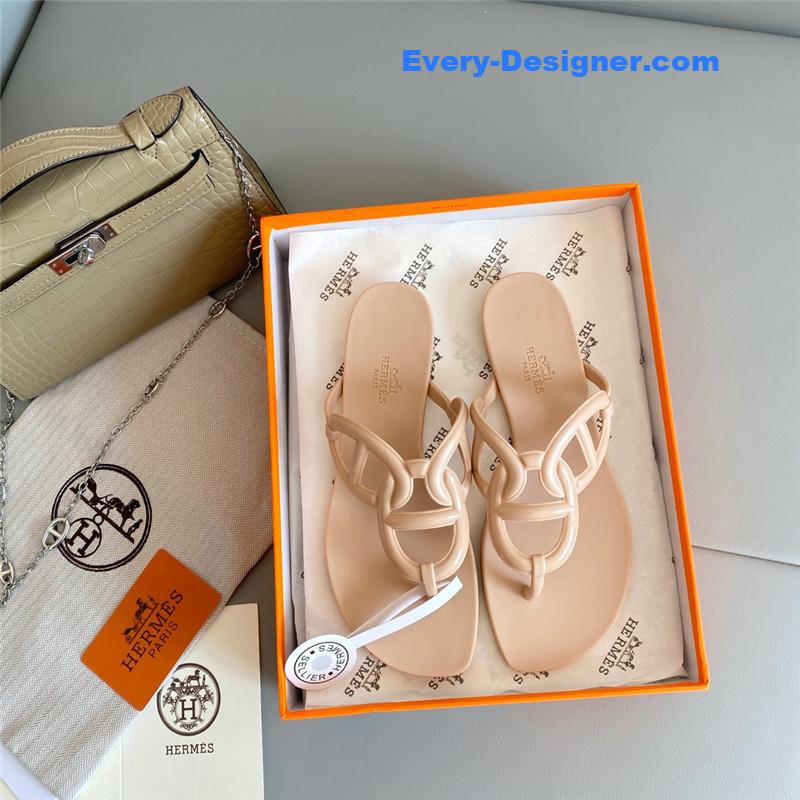 H**me5 new pig nose chain flip flops