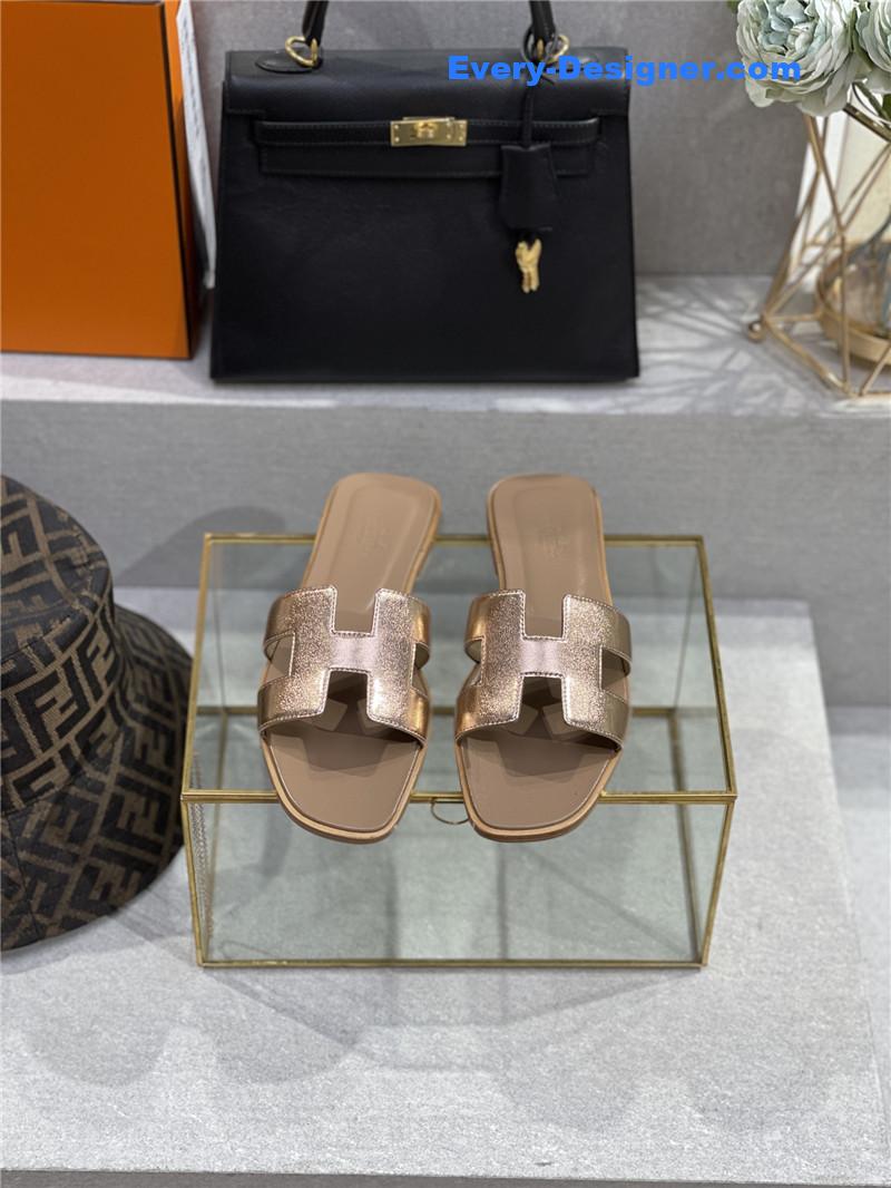 H**me5 early spring new color slippers