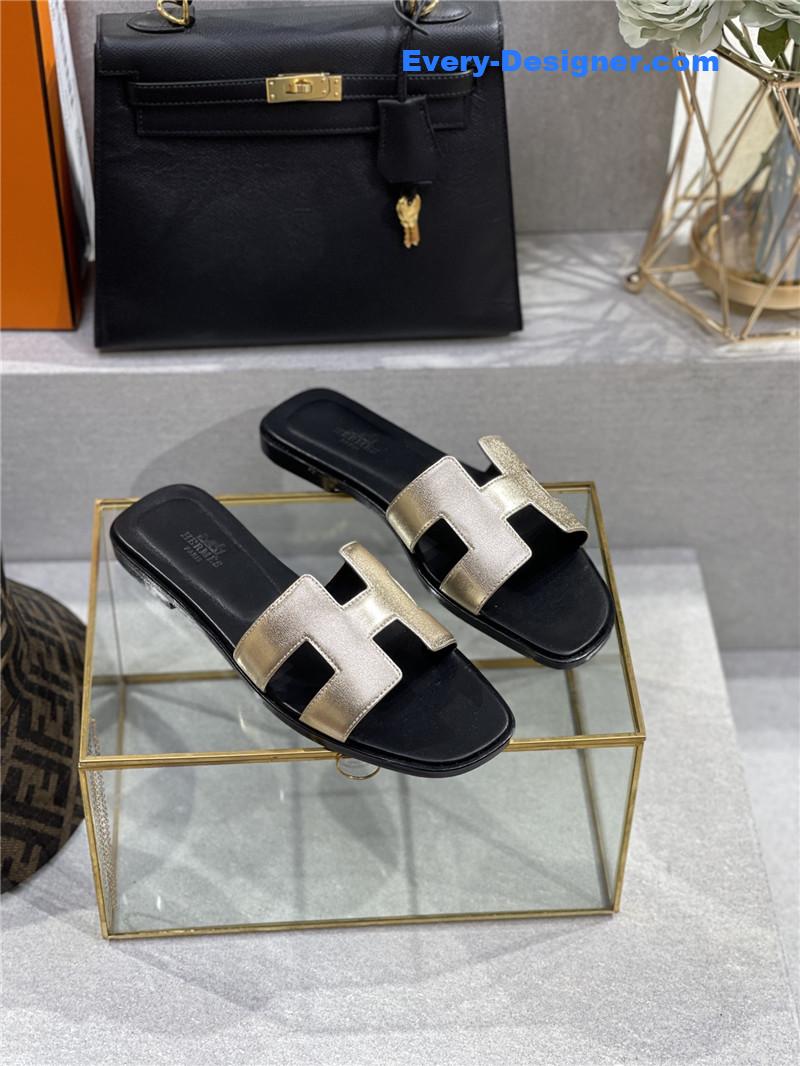 H**me5 early spring new color slippers