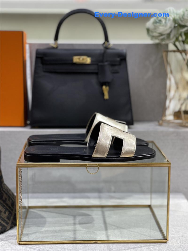 H**me5 early spring new color slippers