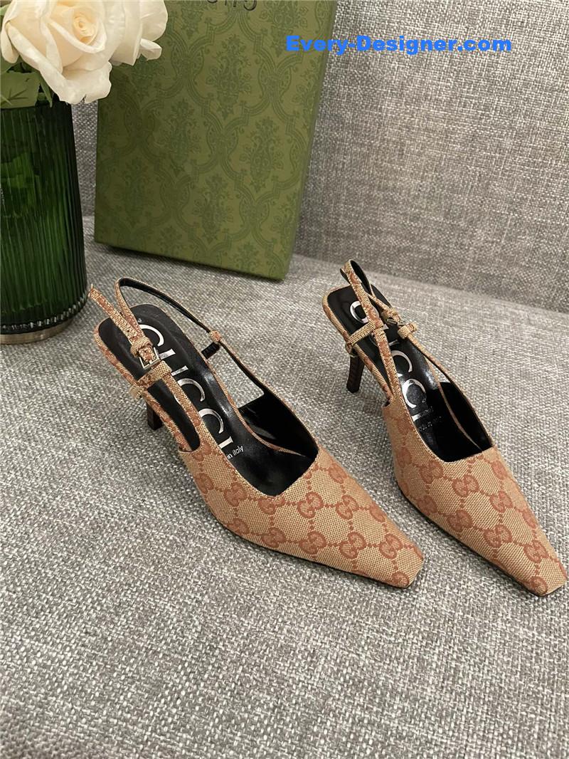 Gvc*1 back air sandals