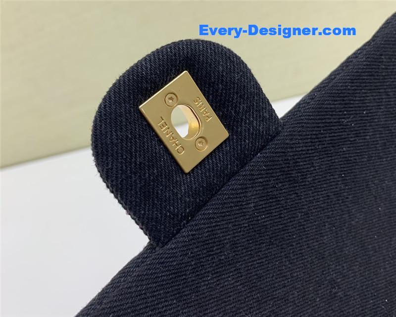 Ch**el graffiti denim print cf bag small