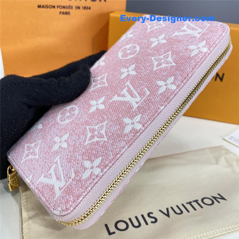 l0vis Vvtt0n lv denim chain wallet