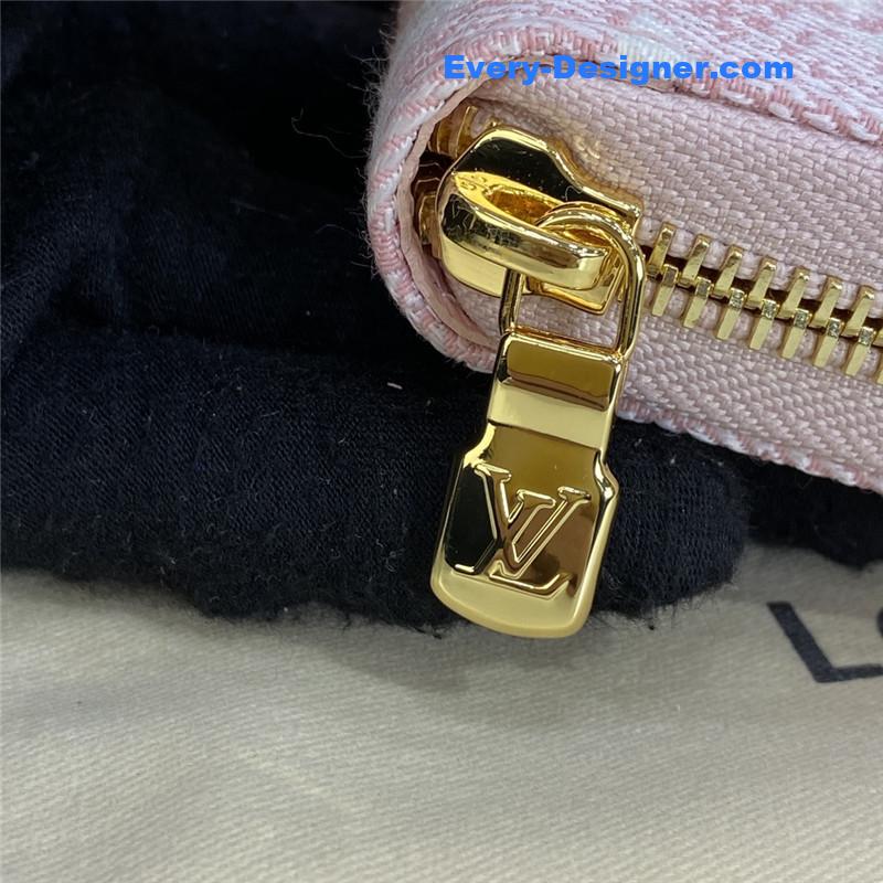 l0vis Vvtt0n lv denim chain wallet