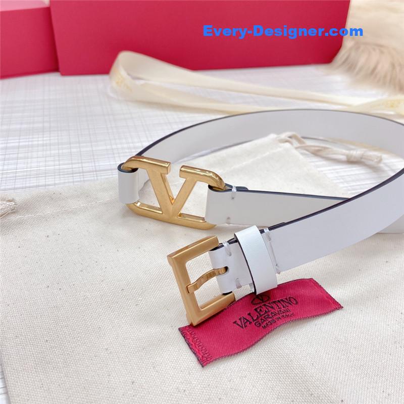 Va1e*ntin0 v buckle belt