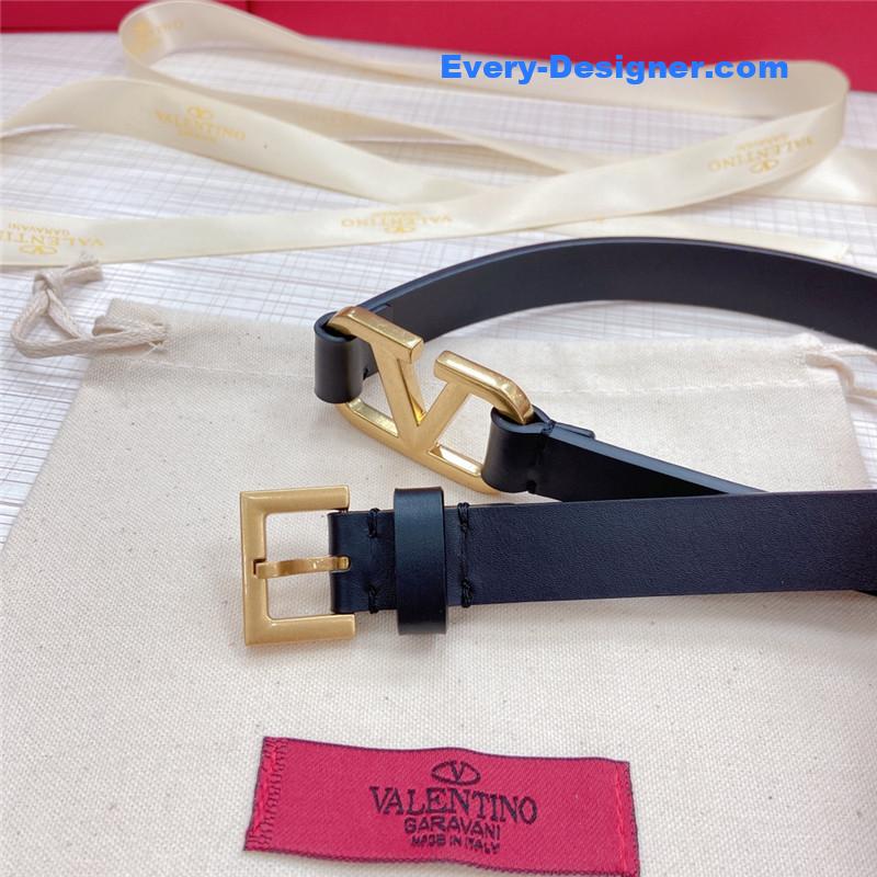 Va1e*ntin0 v buckle belt