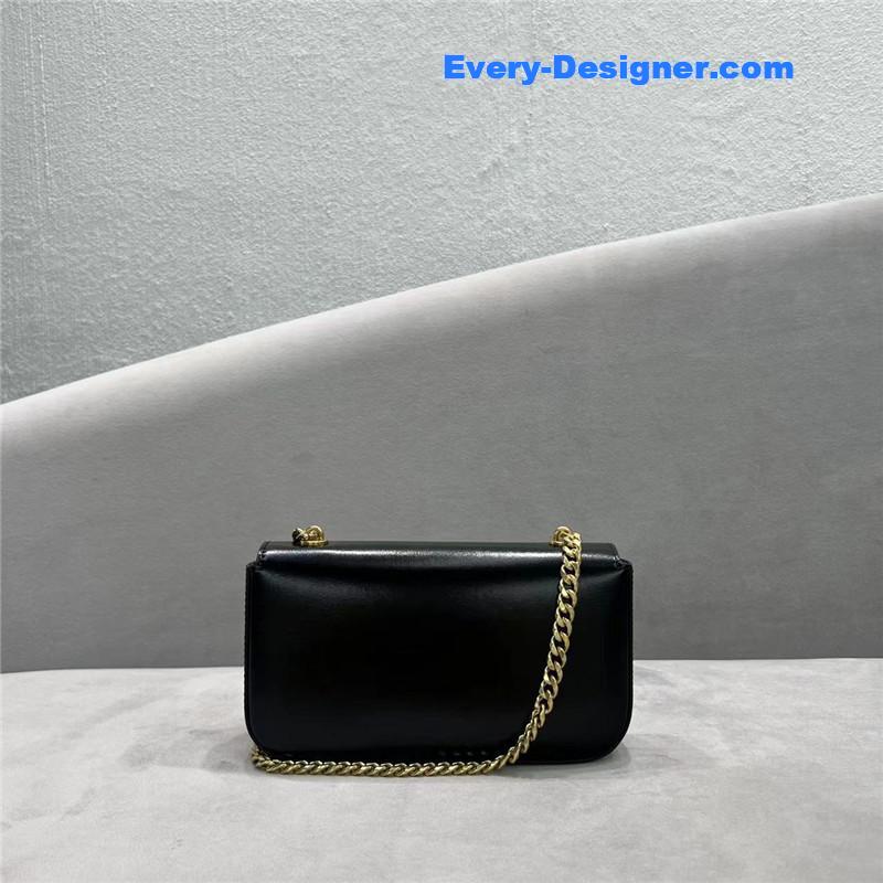Ce1i*e triomphe chain shoulder bag