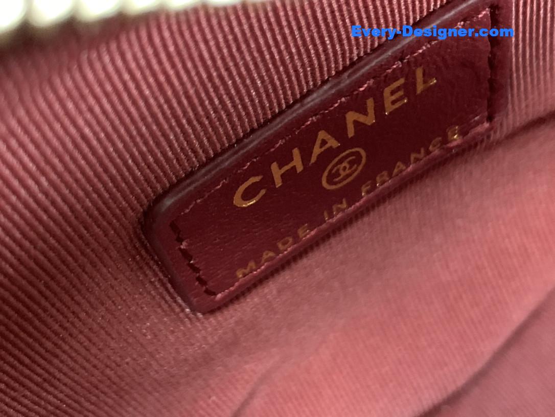 ch**el D1am0nd heart-shaped chain bag