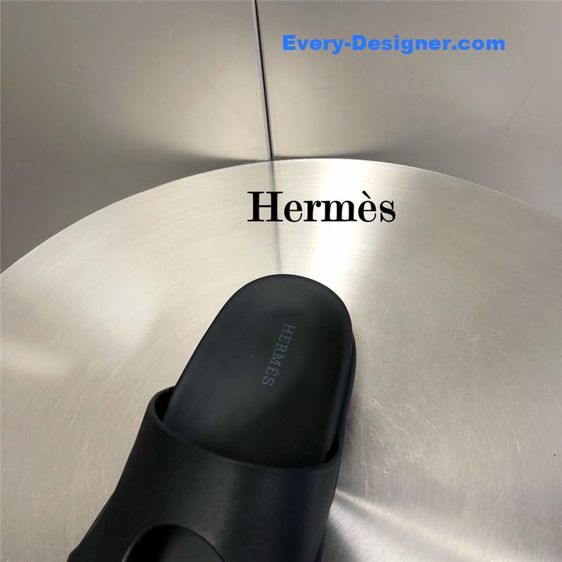 H**me5 edith hole slippers