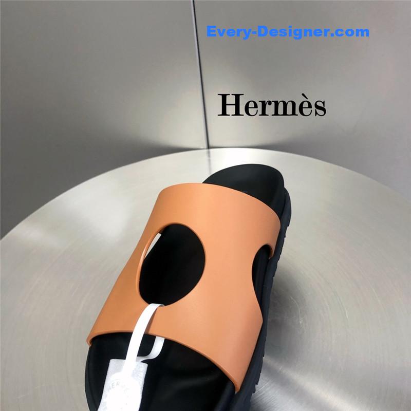 H**me5 edith hole slippers