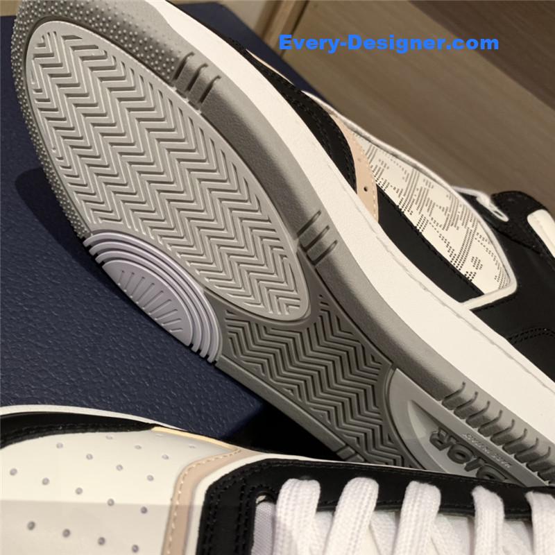 D10r new color couple sneakers