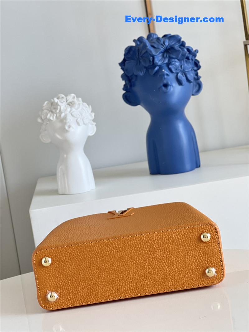 l0vis Vvtt0n lv capucines small bag black