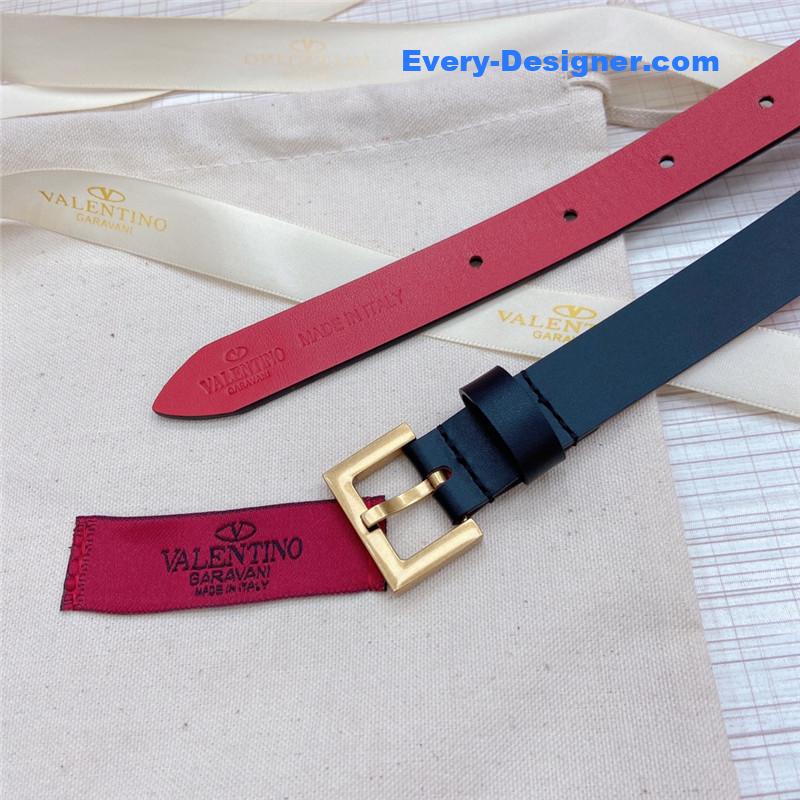 Va1e*ntin0 v buckle belt