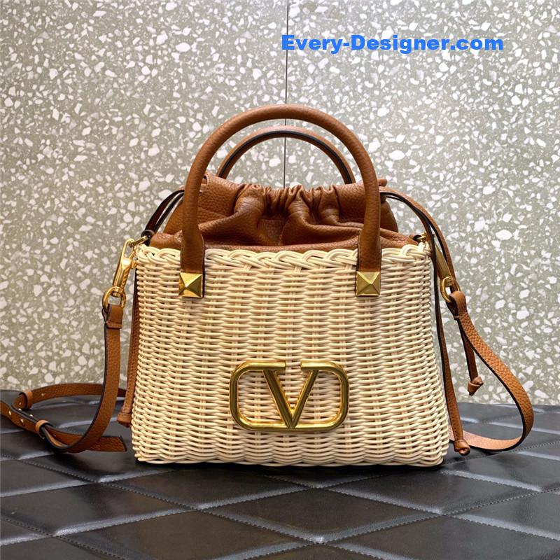 Va1e*ntin0 vlogo signature wicker bucket bag