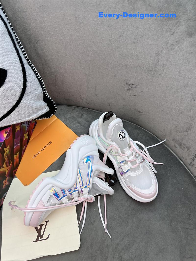 l0vis Vvtt0n archlight sneakers for women