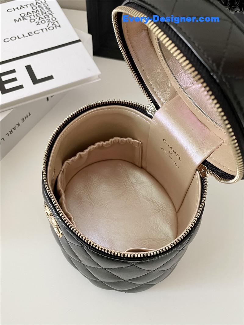 Ch**el vintage tote bucket bag