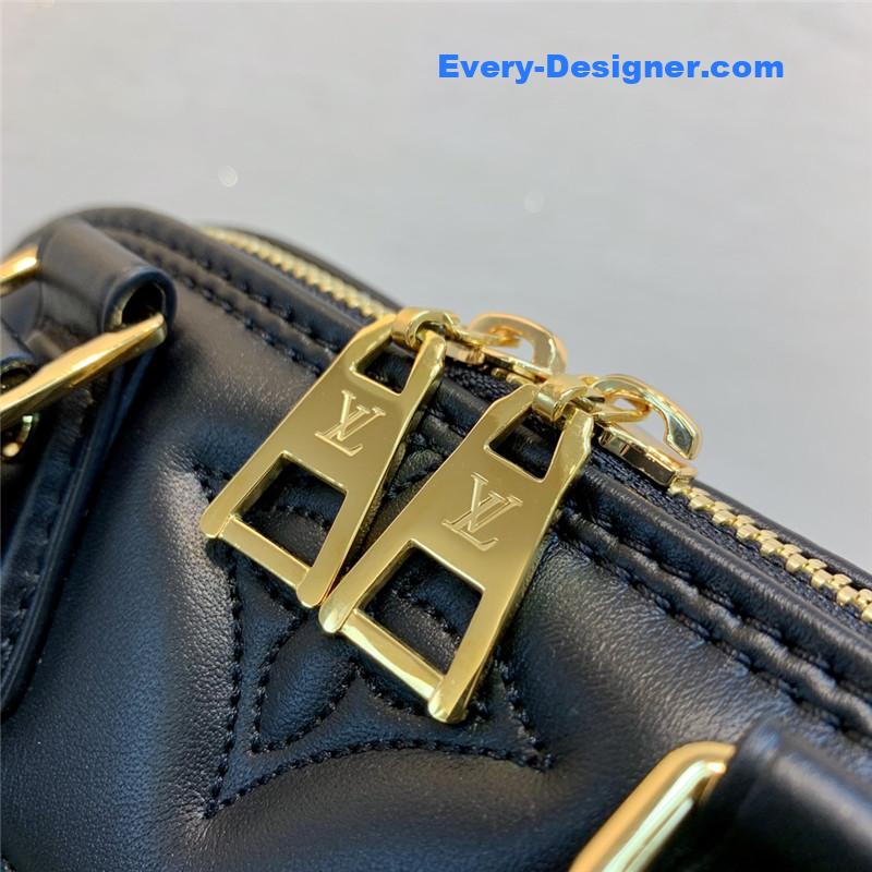 louis vuitton lv alma bb bag