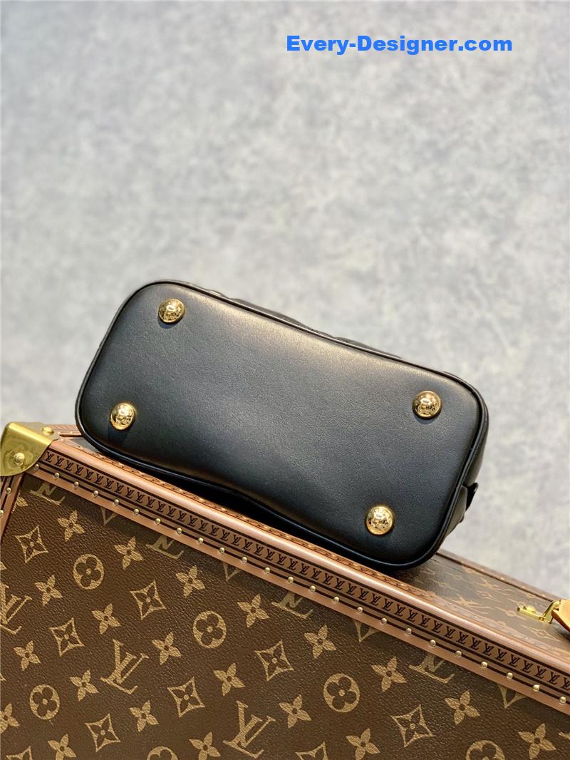 louis vuitton lv alma bb bag