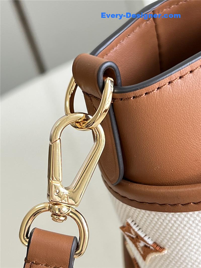 l0vis Vvtt0n lv on my side bag small