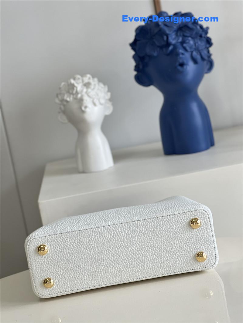 l0vis Vvtt0n lv capucines bb bag