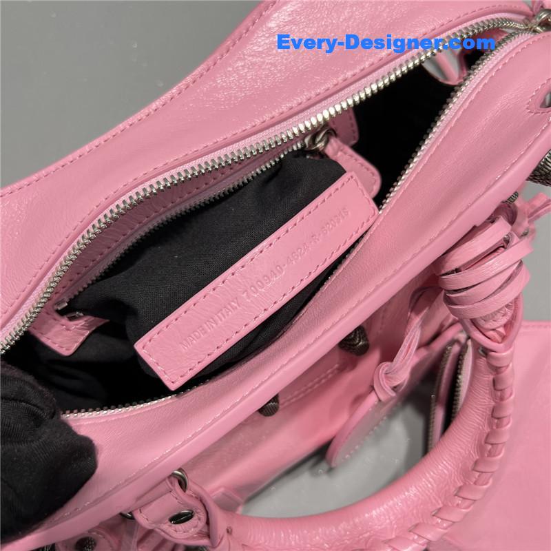 Ba1en*iaga le cagole shoulder bag