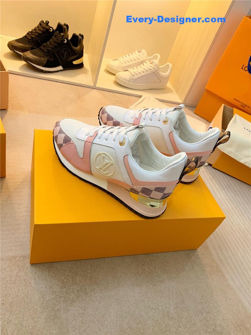 l0vis Vvtt0n lv run away sneakers