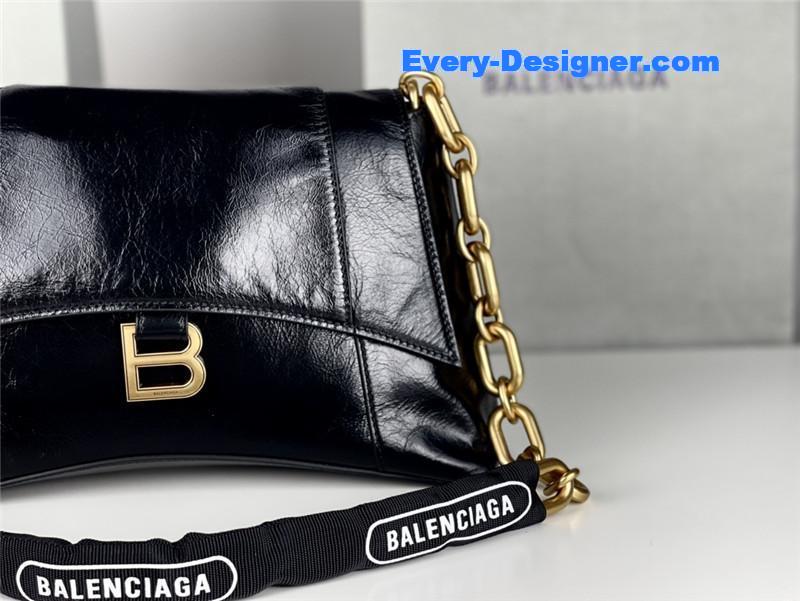 Ba1en*iaga downtown chain shoulder bag