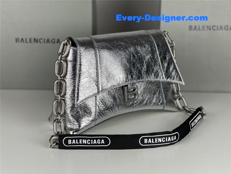 Ba1en*iaga downtown chain shoulder bag