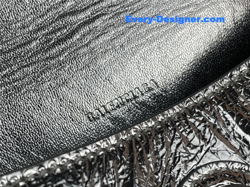 Ba1en*iaga downtown chain shoulder bag