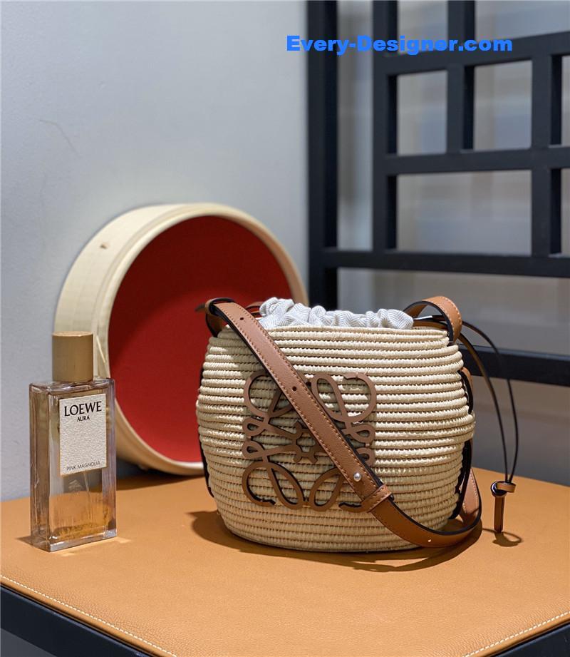 L0ew* woven straw basket bag