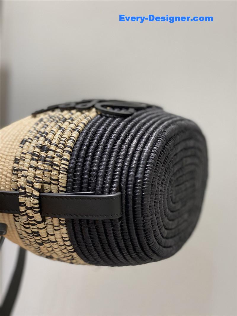 L0ew* woven straw basket bag