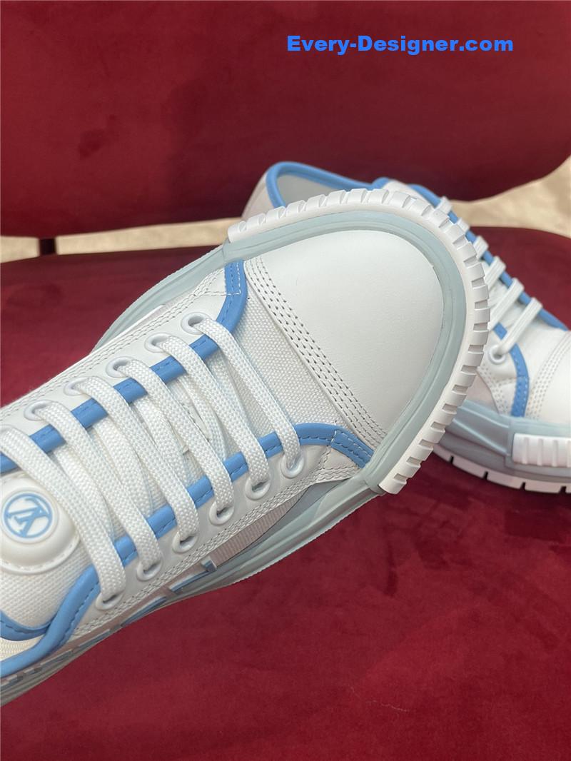 l0vis Vvtt0n lv early spring new color squad sneakers